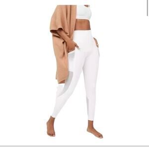 Offline By Aerie Goals 7/8 Leggings‎ White High Rise Mesh Pockets Size L NEW